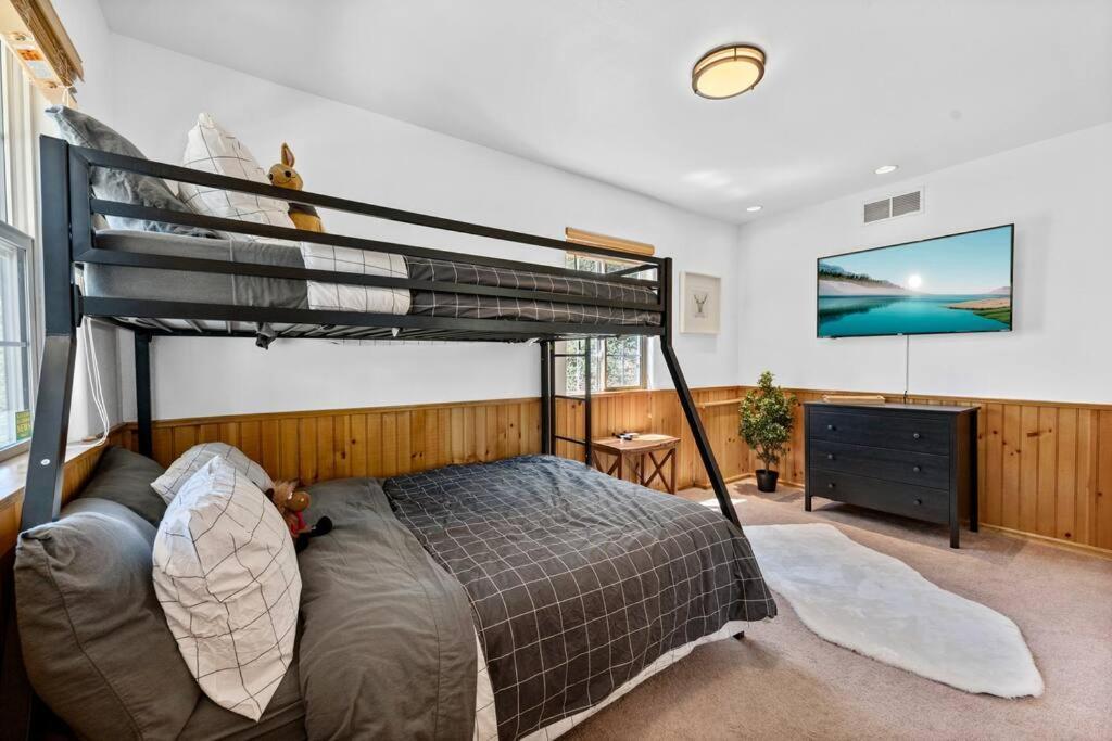 Cozy Cabin Perfect For 2 Families บิ๊กแบร์เลค ภายนอก รูปภาพ