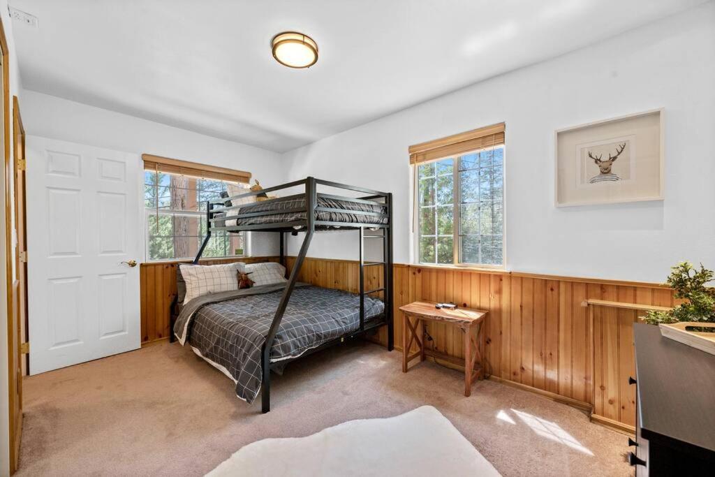 Cozy Cabin Perfect For 2 Families บิ๊กแบร์เลค ภายนอก รูปภาพ